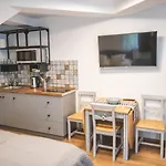 Vitorlás Apartamento *