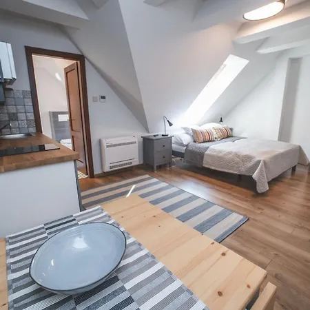 Vitorlas Vendeghaz *