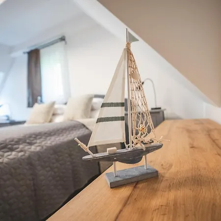 Vitorlas Vendeghaz Апартаменты Ревфюлёп