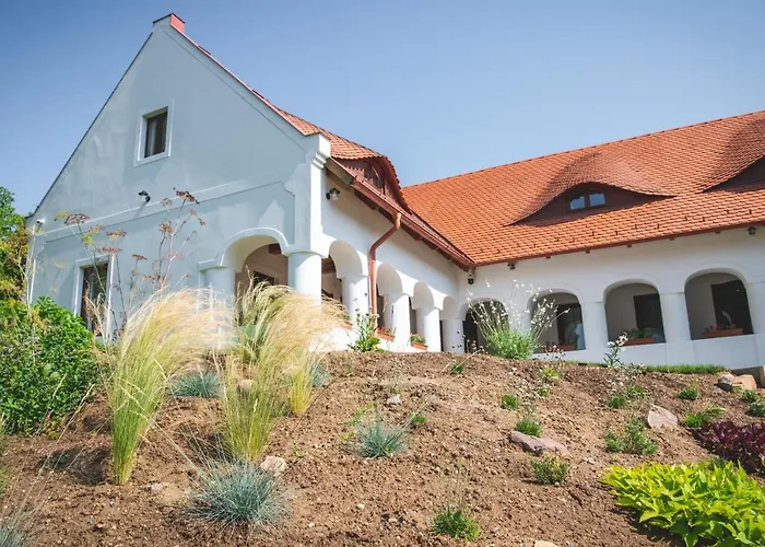 Vitorlas Vendeghaz * Révfülöp